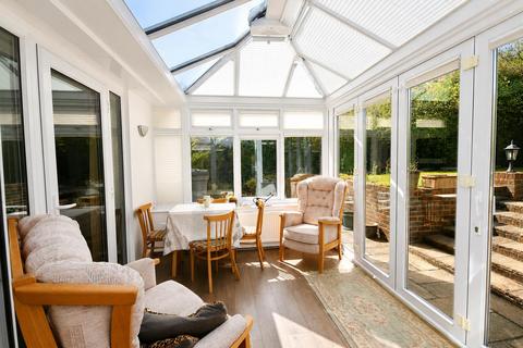 2 bedroom bungalow for sale, ALLEN ROAD, GREAT BOOKHAM, KT23