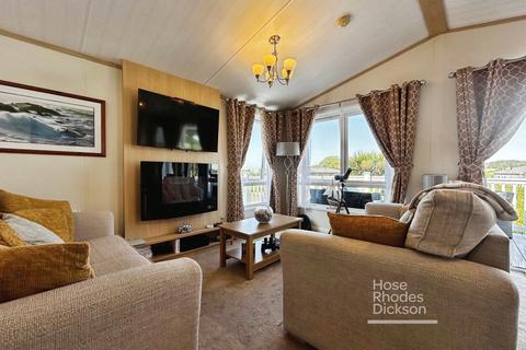 2 bedroom mobile home for sale, Thorness Lane, Cowes, Isle of Wight