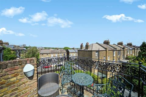 2 bedroom apartment for sale, Lady Margaret Road, London, N19