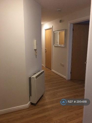 Apartment in Cardiff - View 5