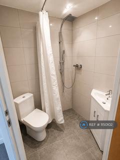 2 bedroom flat to rent, Meridien, Hornchurch, RM11