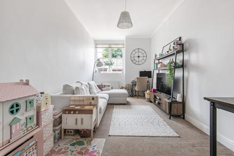 1 bedroom flat for sale, Beningfield Drive, London Colney, AL2