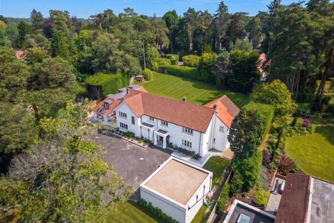 5 bedroom detached house for sale, Sunning Avenue, Ascot
