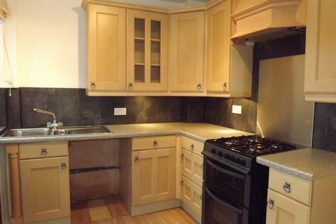 2 bedroom house to rent, Huxley Street, Northwich, CW8