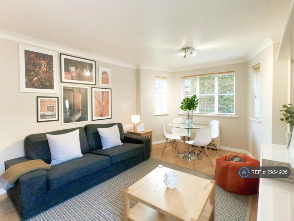 Apartment in Oxford, City Centre - View 2