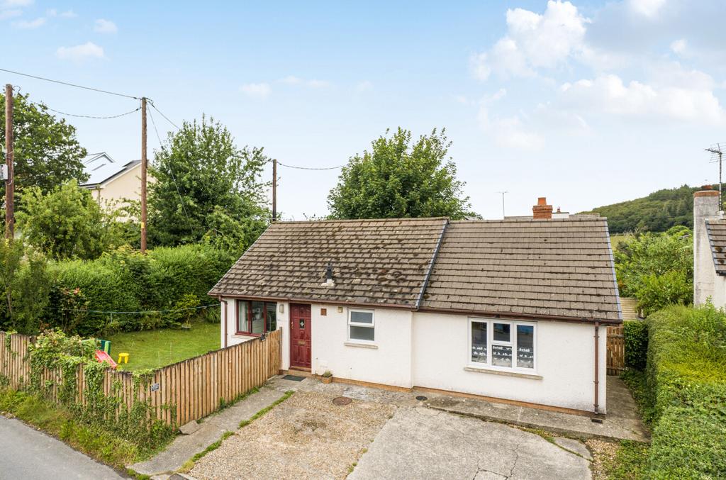 2 bedroom bungalow for sale