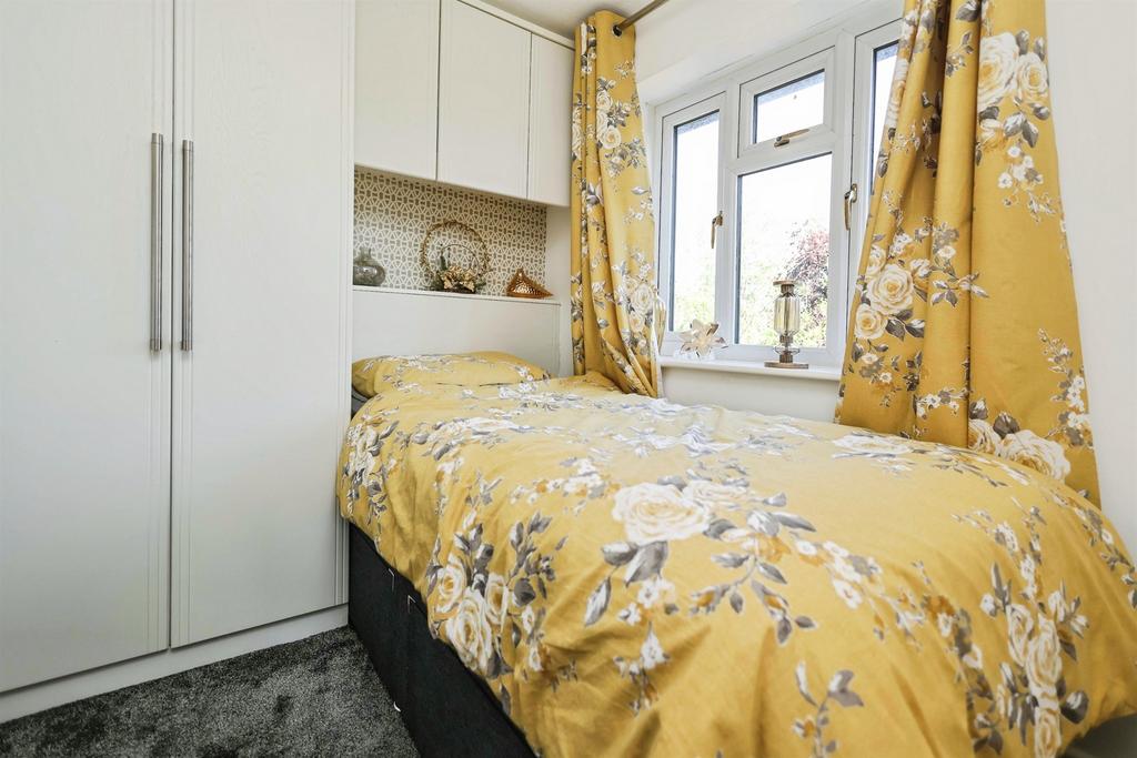Apartment in Birmingham, Lyndon Green - View 6