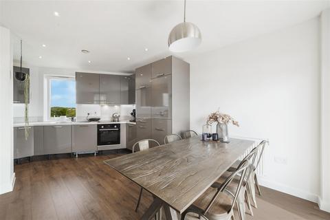 2 bedroom flat to rent, Brannigan Way, Edgware