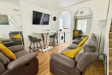 1 bedroom house to rent - View 3