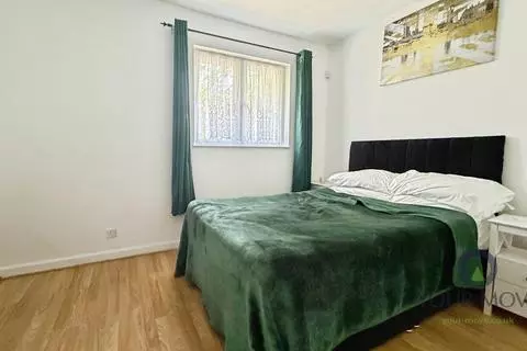 1 bedroom house to rent - View 5