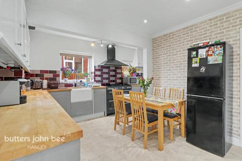4 bedroom detached house for sale, Froghall Road, Cheadle ST10 1JT
