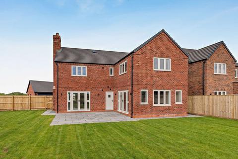 5 bedroom detached house for sale, Stafford Road, Stafford ST20