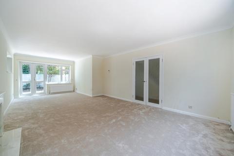 4 bedroom house for sale, Cedar Close, Epsom, KT17