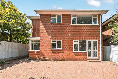 4 bedroom house for sale, Cedar Close, Epsom, KT17