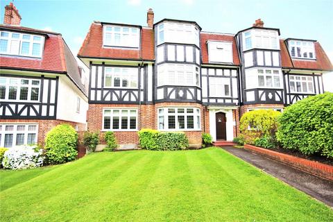 2 bedroom apartment to rent, Grange Court, Loughton IG10