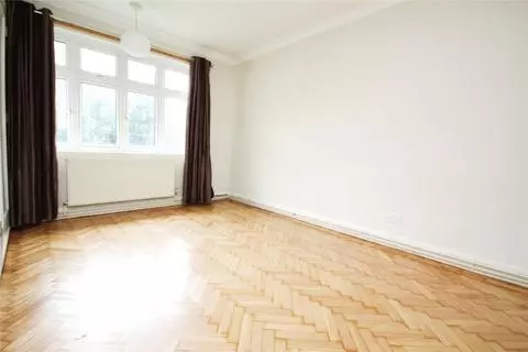 2 bedroom apartment to rent - Widok 3