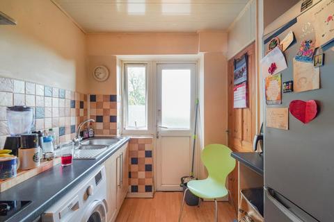 2 bedroom flat for sale, Didsbury Road, Stockport SK4