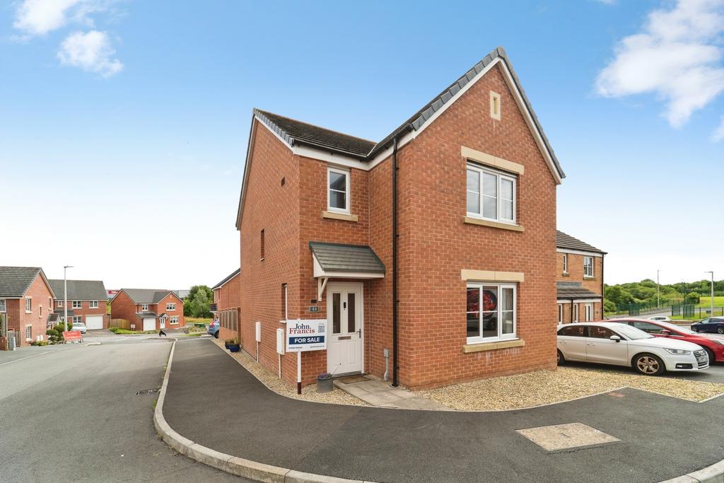 3 bedroom detached house for sale