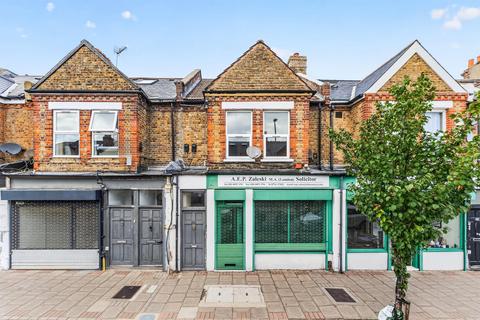 2 bedroom maisonette for sale, Replingham Road, London