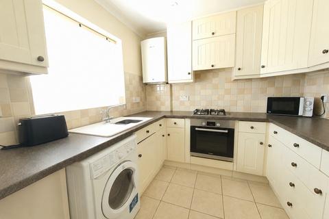 3 bedroom end of terrace house for sale, Bakers Court, South Petherton, TA13