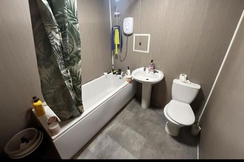 undefined, Lenzie Place, Flat D, Glasgow G21