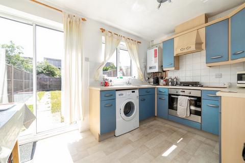 2 bedroom terraced house for sale, Chervil Close, Biggleswade