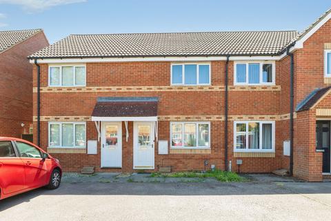 2 bedroom terraced house for sale, Chervil Close, Biggleswade