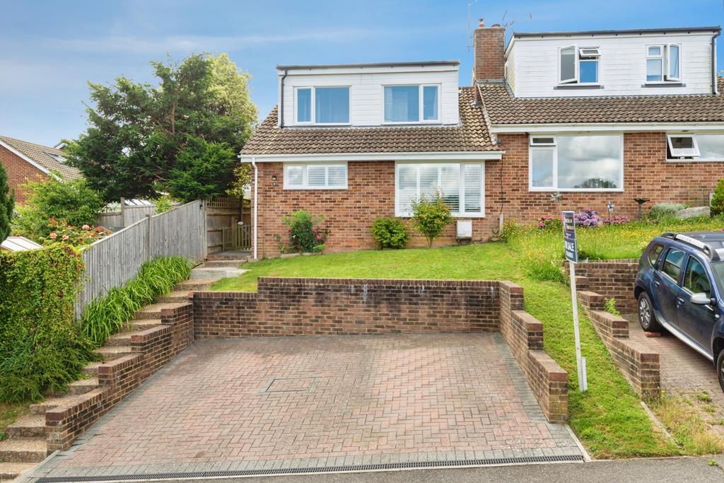 3 bedroom bungalow for sale