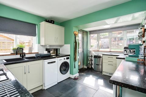 3 bedroom bungalow for sale, Beechwood Close, Burwash, Etchingham, East Sussex, TN19