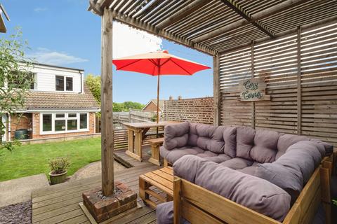 3 bedroom bungalow for sale, Beechwood Close, Burwash, Etchingham, East Sussex, TN19