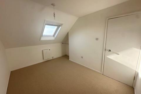 2 bedroom flat to rent, The Gew, Marazion, TR17