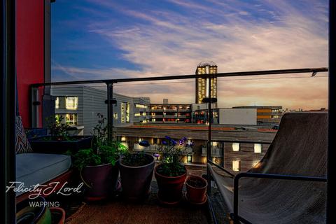 2 bedroom apartment for sale, Spencer Way, London E1