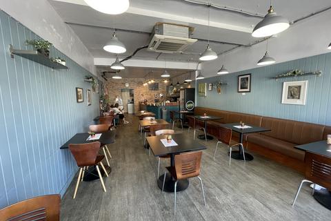 Retail property (high street) to rent, 285-291 Fleet Rd Fleet GU51 3BT