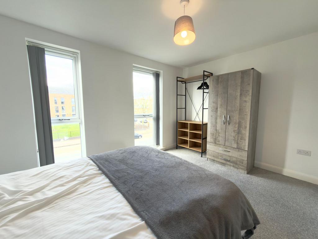 1 bedroom in a house share to rent