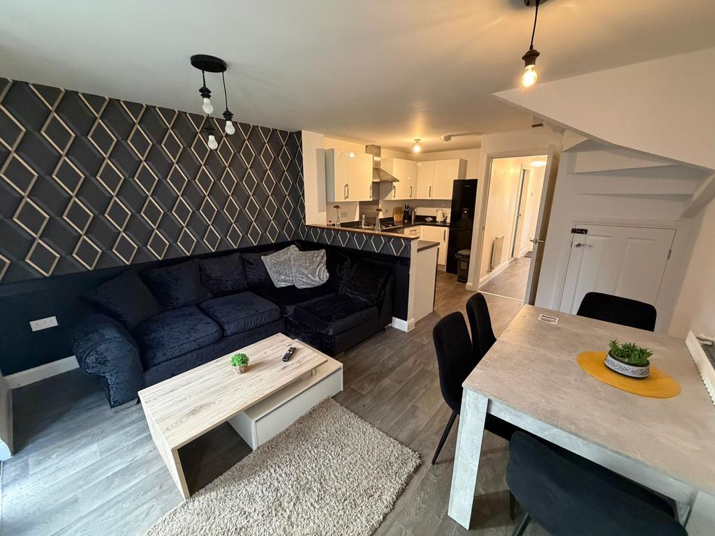 Sherlock Street, Birmingham B5 – další