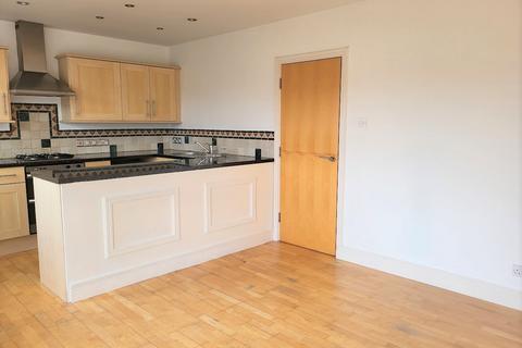 1 bedroom flat to rent, Lynmouth Road, READING