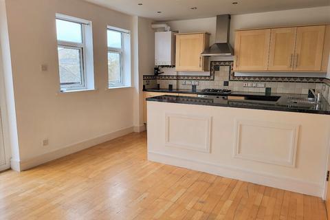 1 bedroom flat to rent, Lynmouth Road, READING