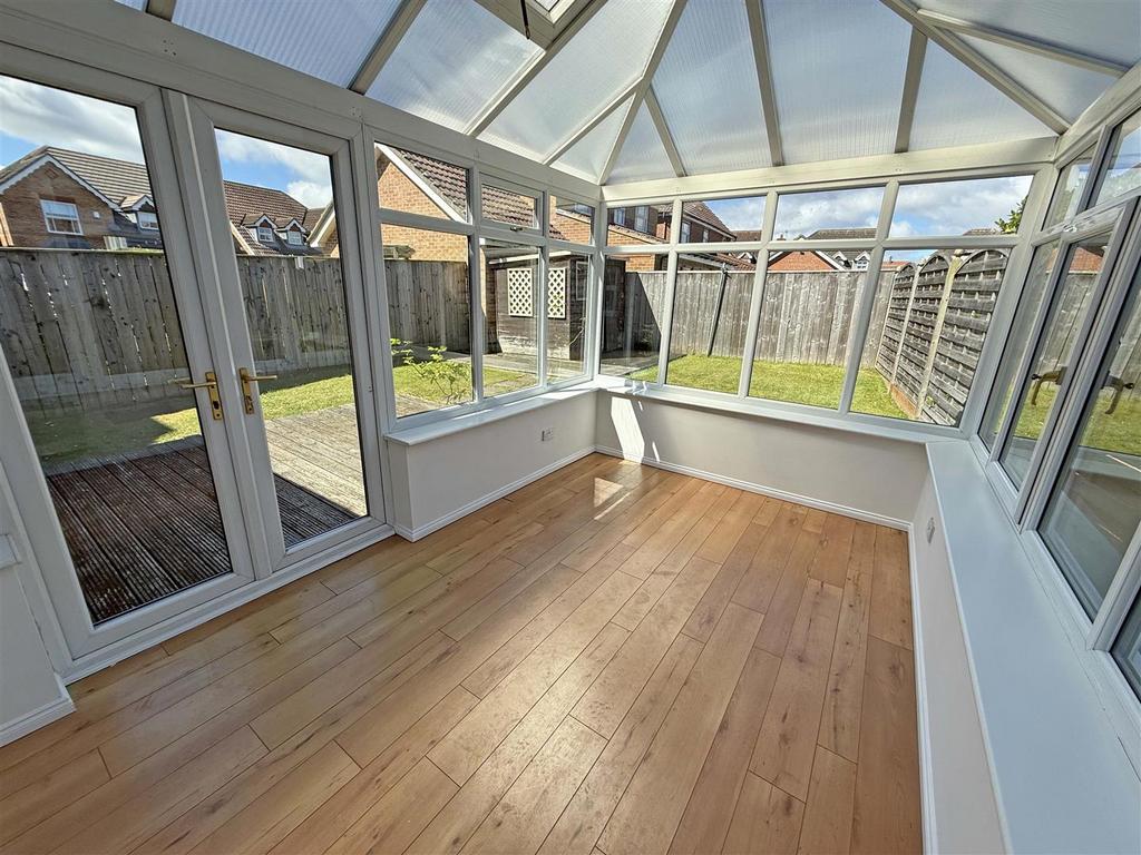 Glass room.jpg
