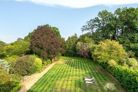 6 bedroom detached house for sale, Ashley Rise, Walton-On-Thames, KT12