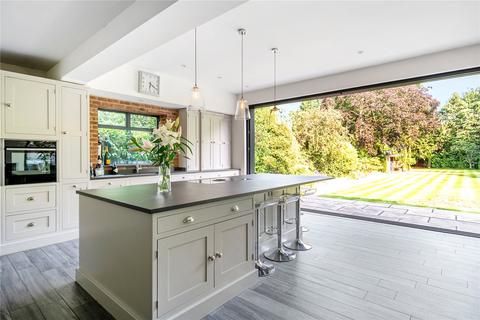 6 bedroom detached house for sale, Ashley Rise, Walton-On-Thames, KT12