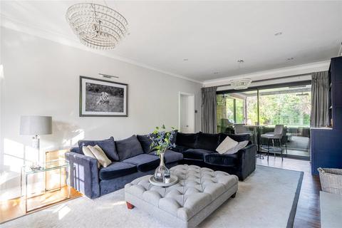 6 bedroom detached house for sale, Ashley Rise, Walton-On-Thames, KT12