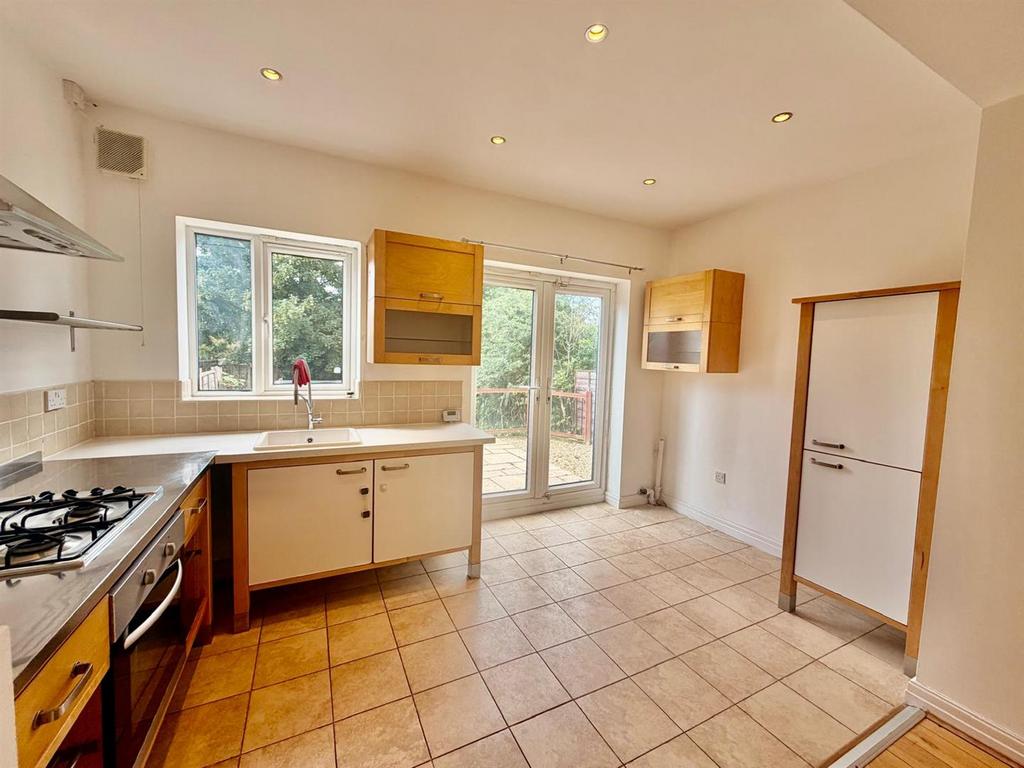 Clifton Street, Failsworth, Manchester - More