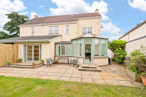 4 bedroom detached house to rent, Ormidale Terrace, Edinburgh, EH12