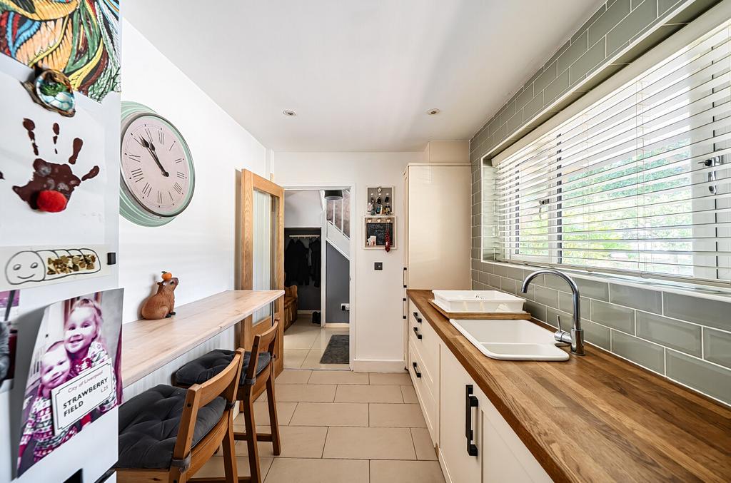 House in Southampton - View 4