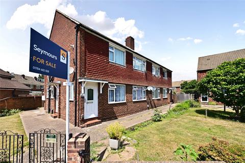 2 bedroom maisonette for sale, Chertsey Road, Surrey TW15