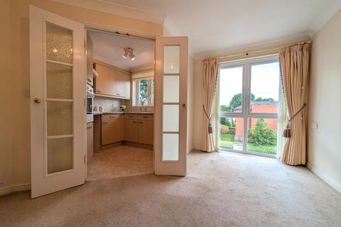 1 bedroom retirement property for sale, 35 Davies Court, Metcalfe Drive, Romiley, SK6