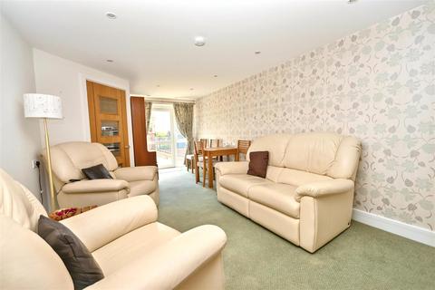 1 bedroom retirement property for sale, Jevington Gardens, Eastbourne