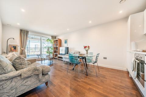 3 bedroom apartment to rent, Wharf Street London SE8