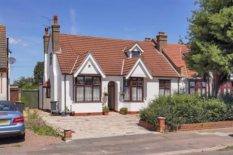4 bedroom semi-detached bungalow for sale, Levett Gardens | Seven Kings Bungalow Estate | IG3