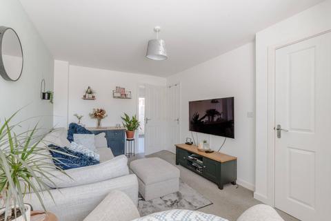 2 bedroom semi-detached house for sale, Lyncoln Drive, Oulton